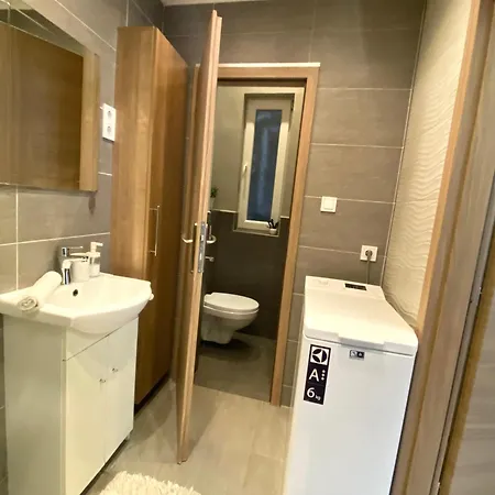 Liliom Tranquil 2-bdr Budapest