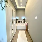 Apartment Liliom Tranquil 2-bdr Budapest